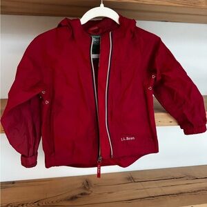 L.L. Bean Kids discovery rain jacket RED SIZE 4